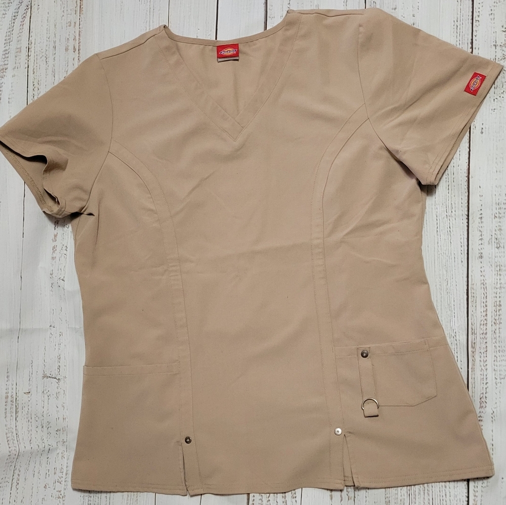Women scrubs set